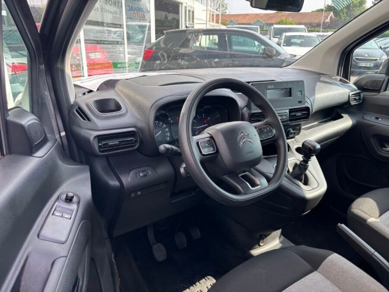 Photo 14 de l'offre de CITROEN BERLINGO 1.5 BlueHDi 100 BVM6 FEEL à 20450€ chez Mérignac auto
