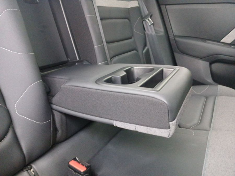 Photo 39 de l'offre de CITROEN C4 X 1.5 BlueHDi 130 EAT8 MAX GPS Camera JA18 à 21950€ chez Mérignac auto