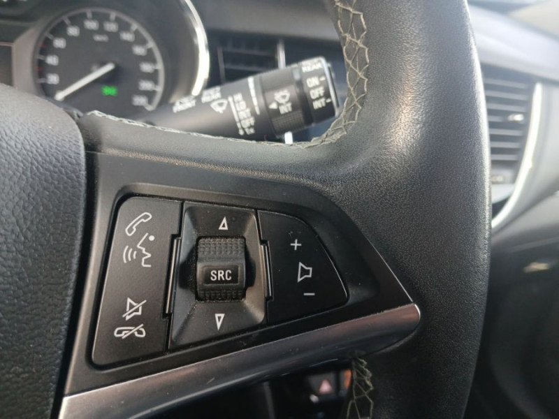 Photo 20 de l'offre de OPEL MOKKA X II 1.6 CDTI 136 BVM6 INNOVATION GPS Camera JA18 Radars à 10950€ chez Mérignac auto