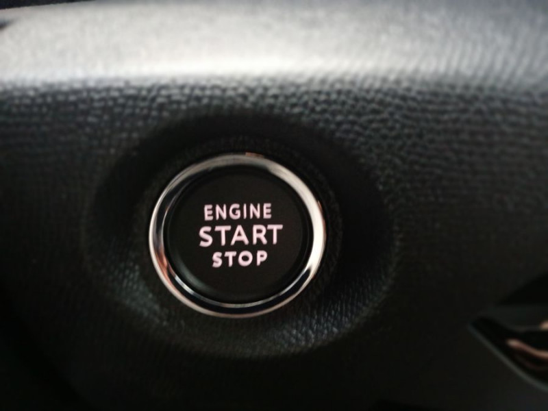 Photo 37 de l'offre de CITROEN C4 X 1.5 BlueHDi 130 EAT8 MAX GPS Camera JA18 à 21950€ chez Mérignac auto