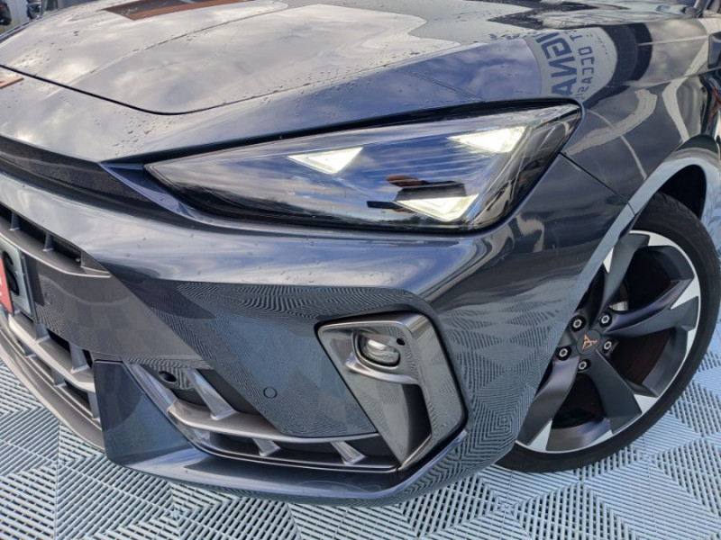 Photo 12 de l'offre de CUPRA LEON NEW IV 1.5 eTSI 150 DSG V GPS Camera JA18 SC Key Less à 29850€ chez Mérignac auto