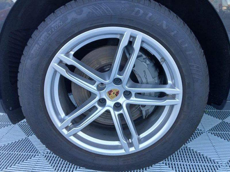 Photo 38 de l'offre de PORSCHE MACAN II 3.0 V6 S 354 PDK TOE JA19 1ère Main Porsche Approved à 64900€ chez Mérignac auto