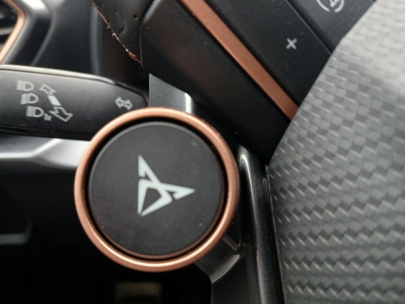 Photo 41 de l'offre de CUPRA FORMENTOR NEW 1.5 TSI 150 BVA7 V PACK TOE Camera ACC Gtie 05/30 à 32450€ chez Mérignac auto