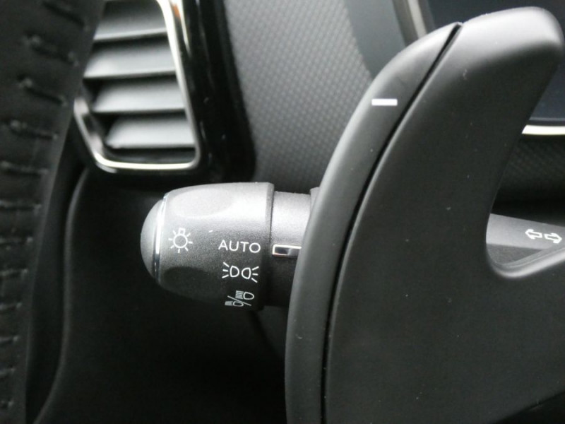 Photo 24 de l'offre de CITROEN C5 AIRCROSS NEW (2) 1.5 BlueHDi 130 EAT8 MAX SC SE à 29950€ chez Mérignac auto