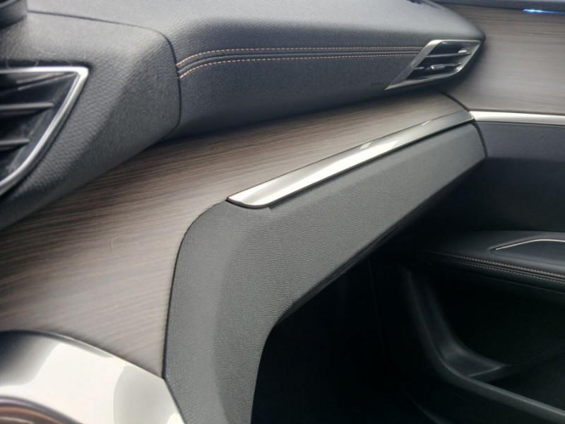 Photo 33 de l'offre de PEUGEOT 5008 II 1.5 BlueHDi 130 EAT8 GT PACK Full CUIR TOE Hayon EL. 360° Hifi 7PL à 33490€ chez Mérignac auto