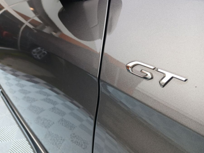 Photo 28 de l'offre de PEUGEOT 5008 II 1.5 BlueHDi 130 EAT8 GT PACK Full CUIR TOE Hayon EL. 360° Hifi 7PL à 33490€ chez Mérignac auto