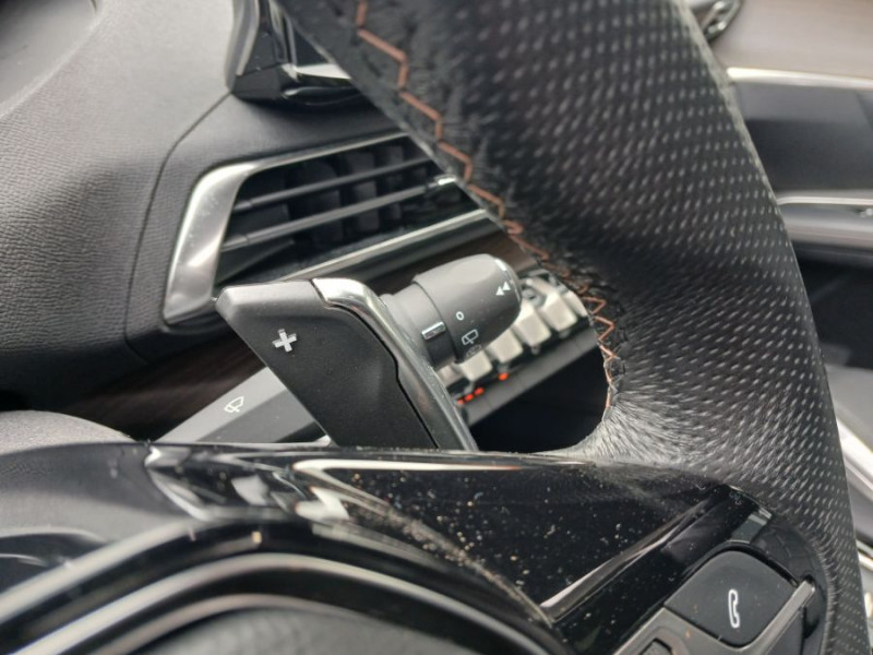 Photo 38 de l'offre de PEUGEOT 5008 II 1.5 BlueHDi 130 EAT8 GT PACK Full CUIR TOE Hayon EL. 360° Hifi 7PL à 33490€ chez Mérignac auto