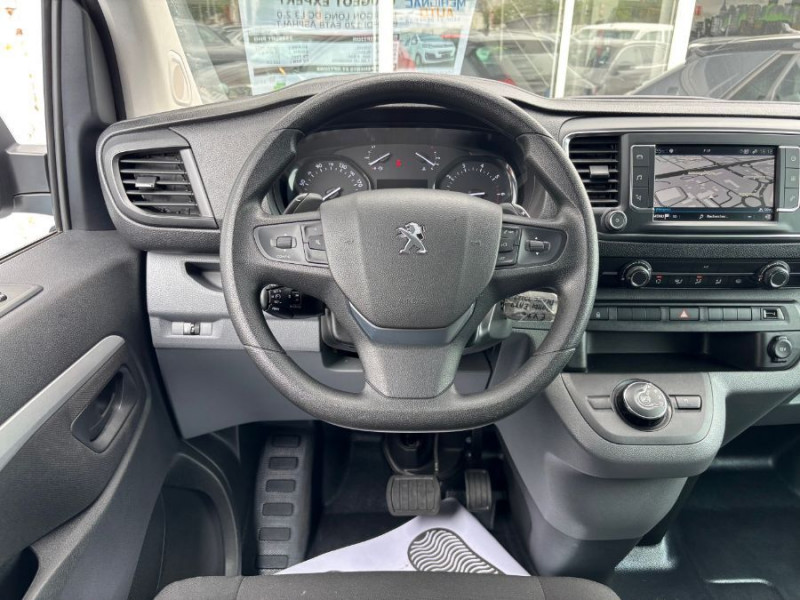 Photo 4 de l'offre de PEUGEOT EXPERT Double Cabine LONG L3 2.0 BlueHDi 120 EAT8 ASPHALT DC 6PL GPS Attel. à 22950€ chez Mérignac auto