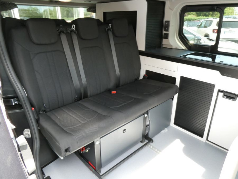 Photo 3 de l'offre de RENAULT TRAFIC VAN ANTILOPE VAN Aménagé FLEX 5 2.0 DCi 150 EDC L1 5PL Attel+Pte Vélo Tout Equipé à 65950€ chez Mérignac auto