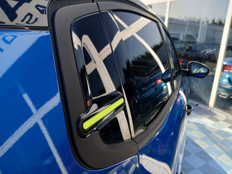 Photo 38 de l'offre de CITROEN C3 NEW 1.2 PureTech 100 BVM6 MAX GPS Camera à 17970€ chez Mérignac auto