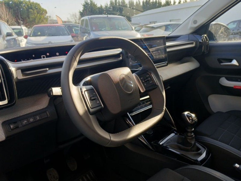 Photo 18 de l'offre de CITROEN C3 NEW 1.2 PureTech 100 BVM6 MAX GPS Camera à 17970€ chez Mérignac auto