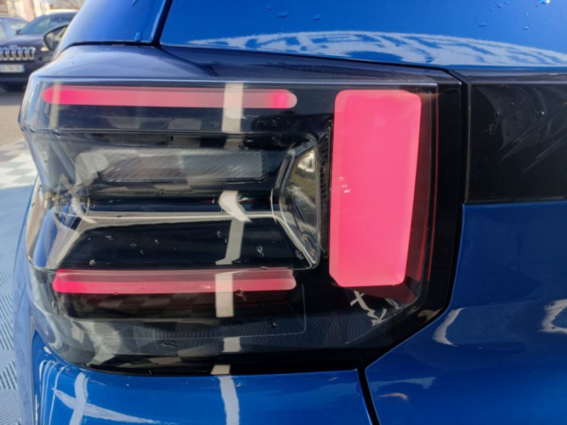 Photo 39 de l'offre de CITROEN C3 NEW 1.2 PureTech 100 BVM6 MAX GPS Camera à 17970€ chez Mérignac auto