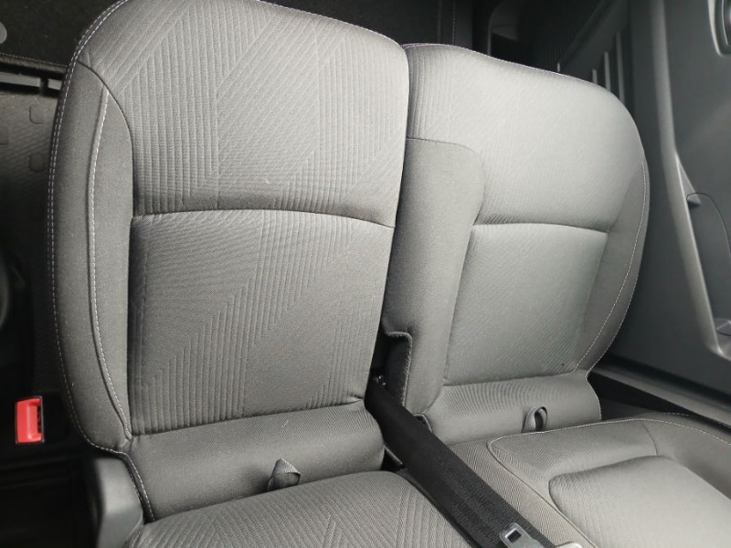 Photo 43 de l'offre de RENAULT TRAFIC VAN ANTILOPE VAN Aménagé FLEX3 2.0 DCi 130 BVM6 L1 240W + 200Ah Chauffage 7800€ d'Options 1ère Main à 42900€ chez Mérignac auto