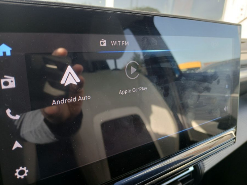 Photo 34 de l'offre de CITROEN C3 NEW 1.2 PureTech 100 BVM6 MAX GPS Camera à 17970€ chez Mérignac auto