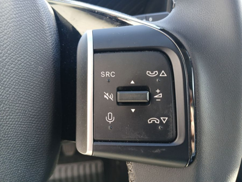 Photo 30 de l'offre de CITROEN C3 NEW 1.2 PureTech 100 BVM6 MAX GPS Camera à 17970€ chez Mérignac auto