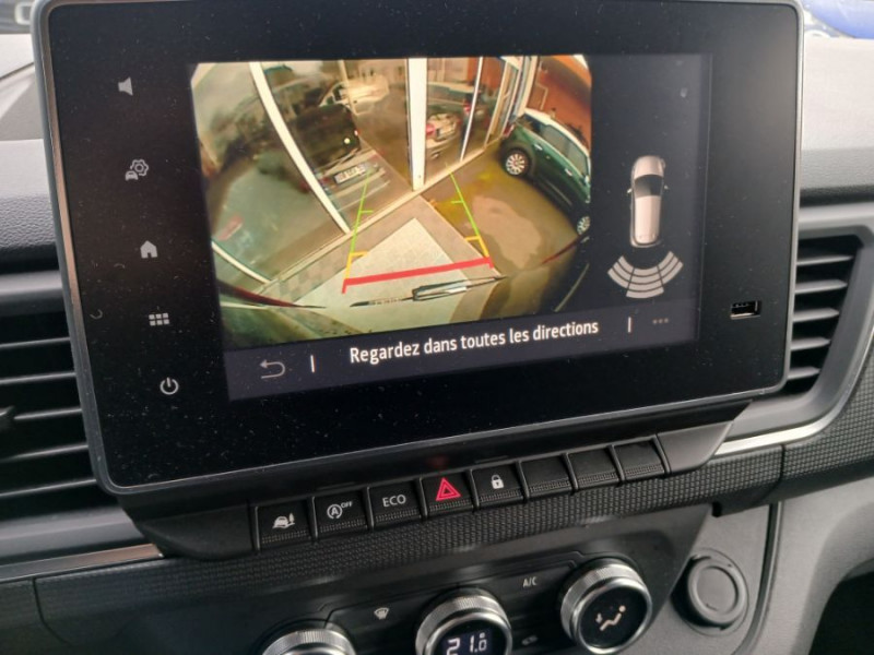 Photo 37 de l'offre de RENAULT TRAFIC VAN ANTILOPE VAN Aménagé FLEX3 2.0 DCi 130 BVM6 L1 240W + 200Ah Chauffage 7800€ d'Options 1ère Main à 42900€ chez Mérignac auto