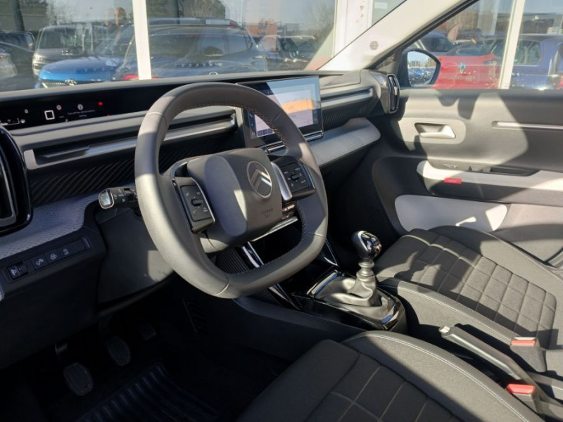 Photo 13 de l'offre de CITROEN C3 NEW 1.2 PureTech 100 BVM6 MAX GPS Camera à 17970€ chez Mérignac auto