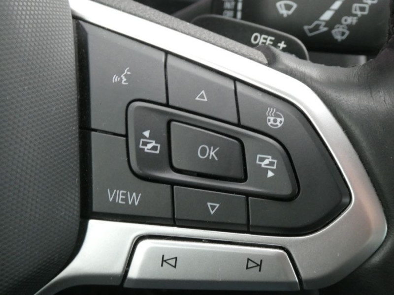 Photo 26 de l'offre de VOLKSWAGEN TIGUAN II (2) 2.0 TDI 150 DSG 2WD ELEGANCE TOE GPS Camera ACC Hayon EL. JA18 1ère Main à 33950€ chez Mérignac auto