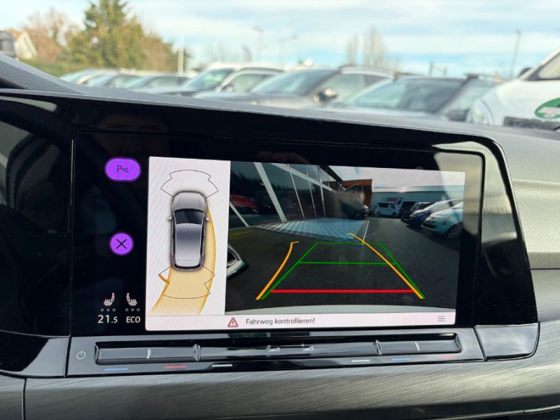 Photo 6 de l'offre de VOLKSWAGEN GOLF VIII 1.4 HYBRID 204 STYLE GPS Camera ACC LED+ 1ère Main à 25950€ chez Mérignac auto