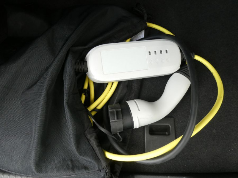 Photo 9 de l'offre de VOLKSWAGEN GOLF VIII 1.4 HYBRID 204 STYLE GPS Camera ACC LED+ 1ère Main à 25950€ chez Mérignac auto