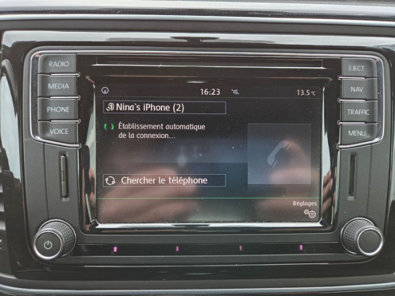 Photo 33 de l'offre de VOLKSWAGEN COCCINELLE CABRIOLET 1.2 TSI 105 BVM6 SOUND GPS Xénon SC JA17 Carnet à 20900€ chez Mérignac auto