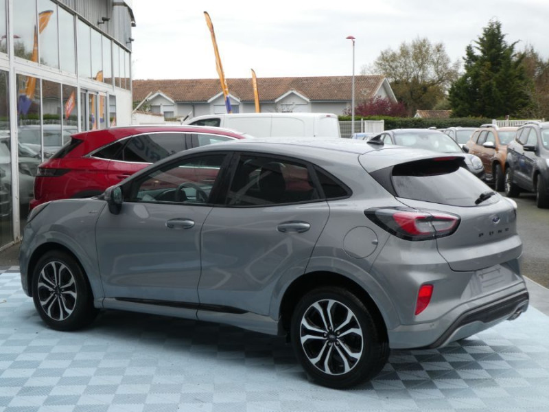 Photo 9 de l'offre de FORD PUMA 1.0 EcoBoost 155 DCT7 HYBRID MHEV ST LINE 3550€ d'Options -30% sous Neuf à 23950€ chez Mérignac auto