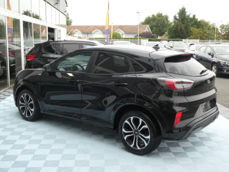 Photo 9 de l'offre de FORD PUMA 1.0 EcoBoost 155 DCT7 HYBRID MHEV ST LINE 3550€ d'Options -30% sous Neuf à 23950€ chez Mérignac auto