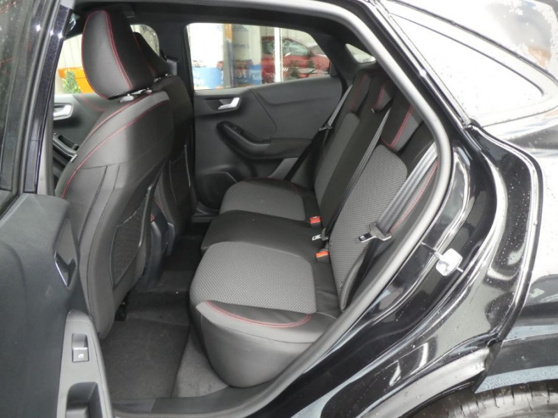 Photo 14 de l'offre de FORD PUMA 1.0 EcoBoost 155 DCT7 HYBRID MHEV ST LINE 3550€ d'Options -30% sous Neuf à 23950€ chez Mérignac auto