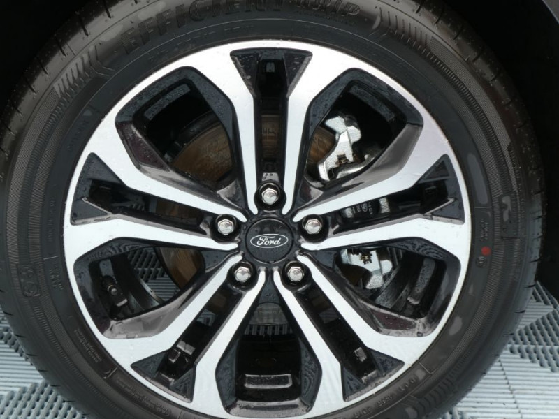 Photo 23 de l'offre de FORD PUMA 1.0 EcoBoost 155 DCT7 HYBRID MHEV ST LINE 3550€ d'Options -30% sous Neuf à 23950€ chez Mérignac auto