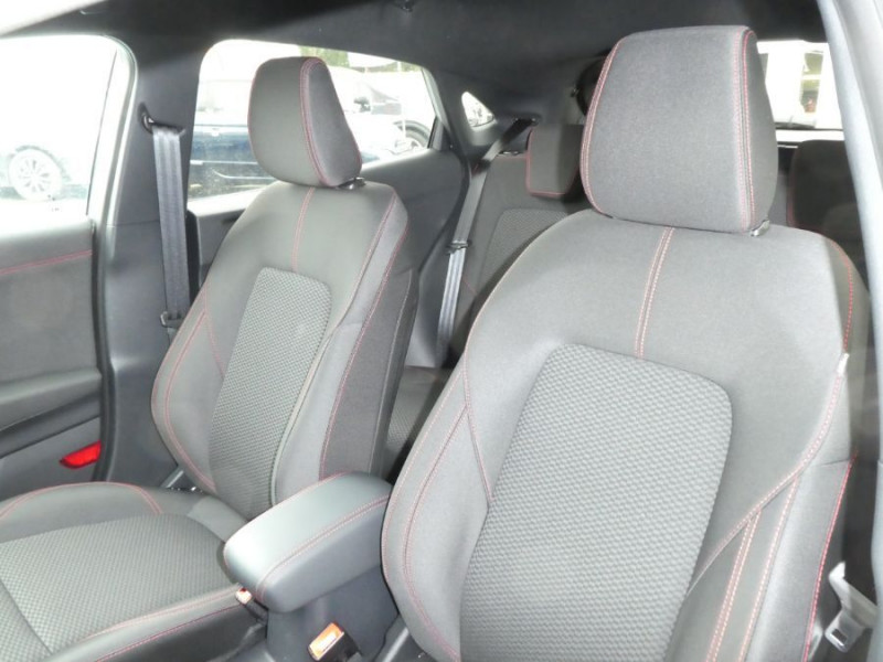 Photo 14 de l'offre de FORD PUMA 1.0 EcoBoost 155 DCT7 HYBRID MHEV ST LINE 3550€ d'Options -30% sous Neuf à 23950€ chez Mérignac auto