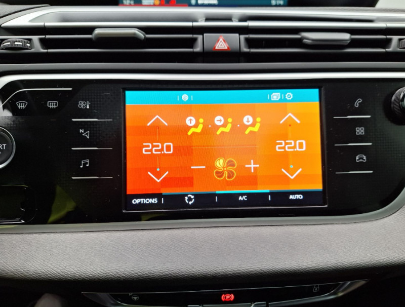 Photo 11 de l'offre de CITROEN GRAND C4 SPACETOURER 1.5 BlueHDi 130 EAT8 SHINE Toit Pano Attel. 7PL à 24500€ chez Mérignac auto