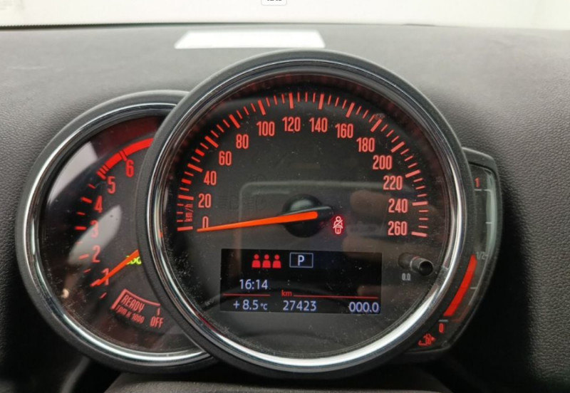 Photo 10 de l'offre de MINI COUNTRYMAN (F60) ONE D 115 BVA CUIR GPS Key Less CarPlay 1ère Main à 27950€ chez Mérignac auto
