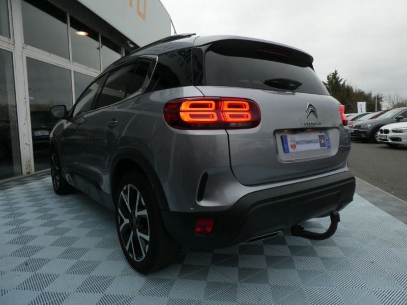 Photo 13 de l'offre de CITROEN C5 AIRCROSS 1.5 BlueHDi 130 EAT8 SHINE PACK SE JA19 Hayon EL. Attel. 1ère Main à 21890€ chez Mérignac auto