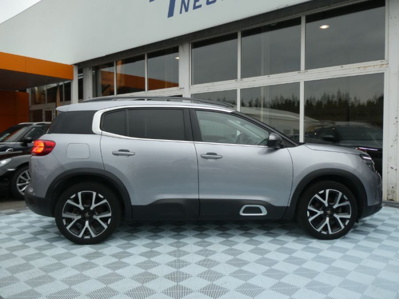 Photo 12 de l'offre de CITROEN C5 AIRCROSS 1.5 BlueHDi 130 EAT8 SHINE PACK SE JA19 Hayon EL. Attel. 1ère Main à 21890€ chez Mérignac auto