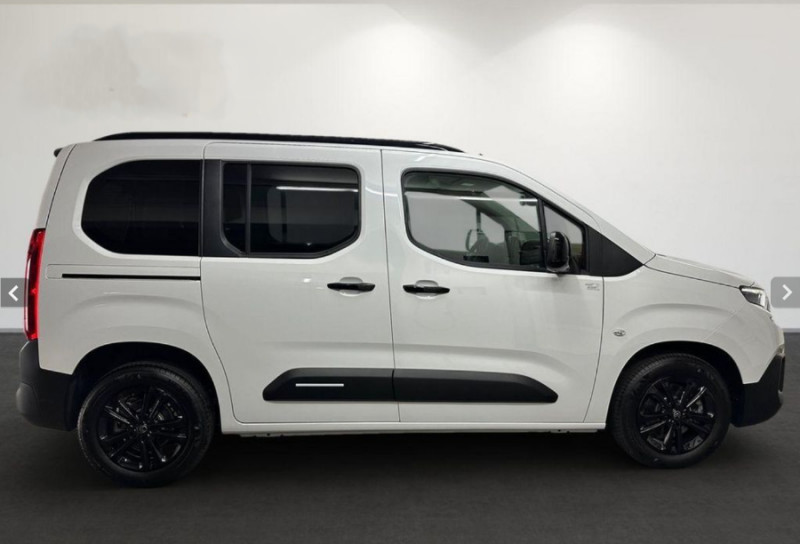 Photo 9 de l'offre de CITROEN BERLINGO 1.5 BlueHDi 130 EAT8 N1 MAX Camera 3 Sièges Arr. à 27450€ chez Mérignac auto