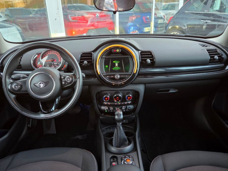 Photo 4 de l'offre de MINI CLUBMAN III ONE 102 BVA GPS Radars CarPlay JA17 LED SC à 17950€ chez Mérignac auto