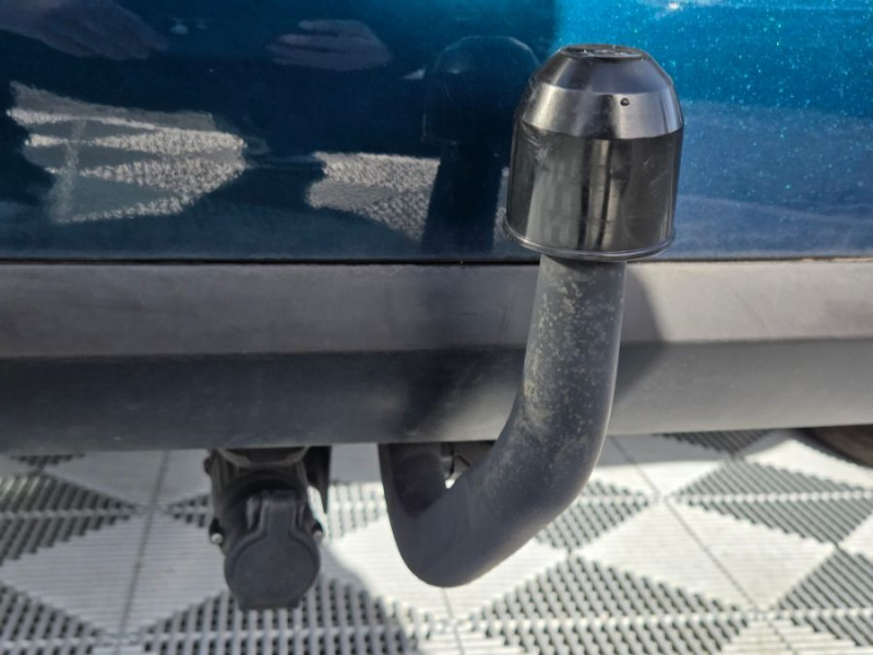 Photo 16 de l'offre de CITROEN GRAND C4 SPACETOURER 1.5 BlueHDi 130 EAT8 SHINE Toit Pano Attel. 7PL à 24500€ chez Mérignac auto