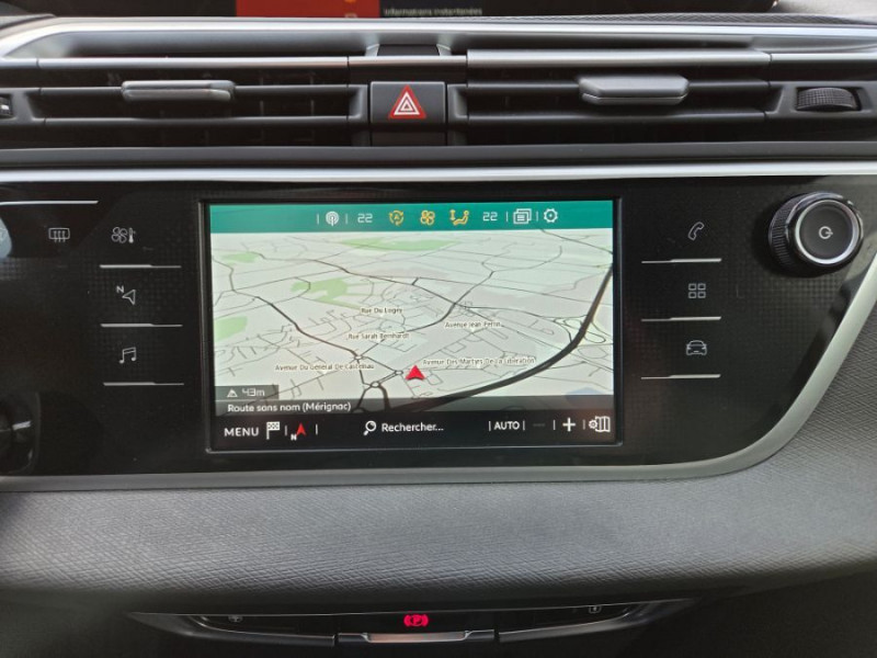 Photo 18 de l'offre de CITROEN GRAND C4 SPACETOURER 1.5 BlueHDi 130 EAT8 SHINE Toit Pano Attel. 7PL à 24500€ chez Mérignac auto