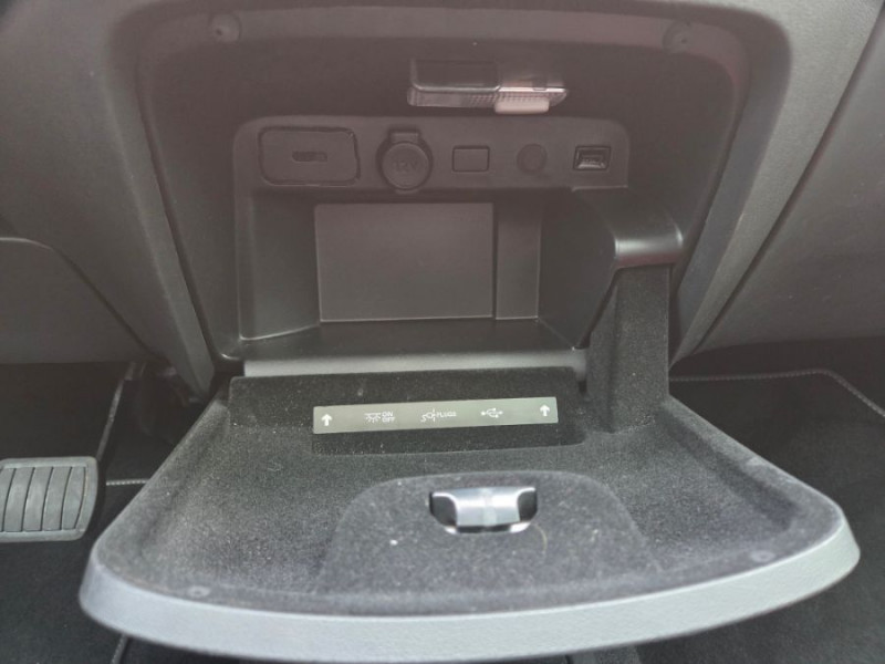 Photo 22 de l'offre de CITROEN GRAND C4 SPACETOURER 1.5 BlueHDi 130 EAT8 SHINE Toit Pano Attel. 7PL à 24500€ chez Mérignac auto