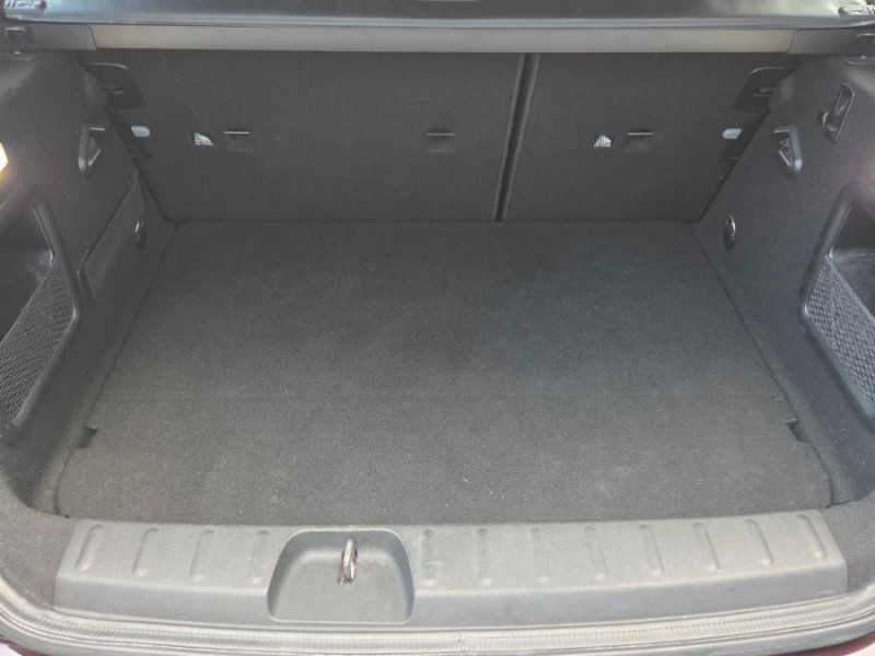 Photo 13 de l'offre de MINI CLUBMAN III 1.5i 136 BVM6 COOPER GPS JA17 LED Key Less à 15950€ chez Mérignac auto