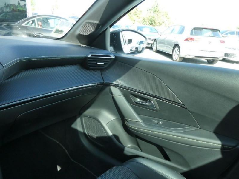 Photo 43 de l'offre de PEUGEOT 208 II 1.2 PureTech 100 BVM6 GT LINE TOIT Pano ADML à 12950€ chez Mérignac auto