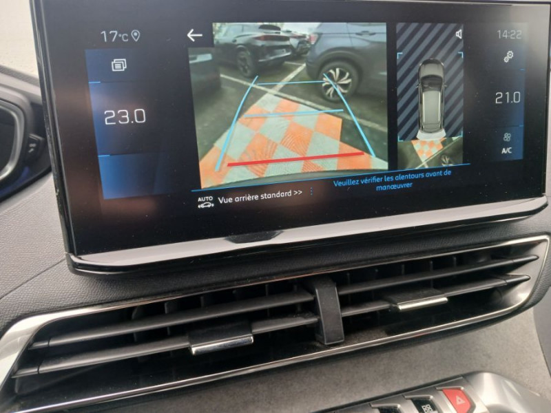 Photo 5 de l'offre de PEUGEOT 3008 II (2) 1.5 BlueHDi 130 EAT8 GT Black Pack JA19 Hayon EL. à 29450€ chez Mérignac auto
