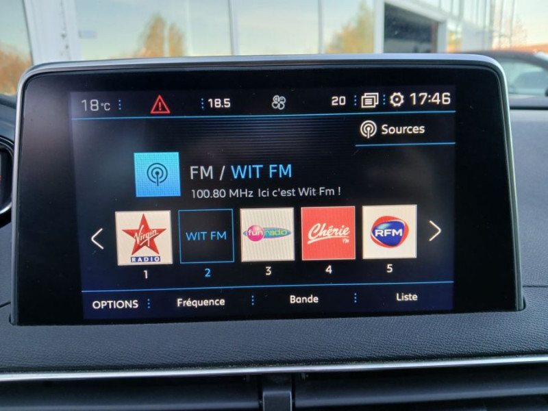 Photo 20 de l'offre de PEUGEOT 3008 II 1.5 BlueHDi 130 BVM6 ALLURE Camera ADML 1ère Main à 16450€ chez Mérignac auto