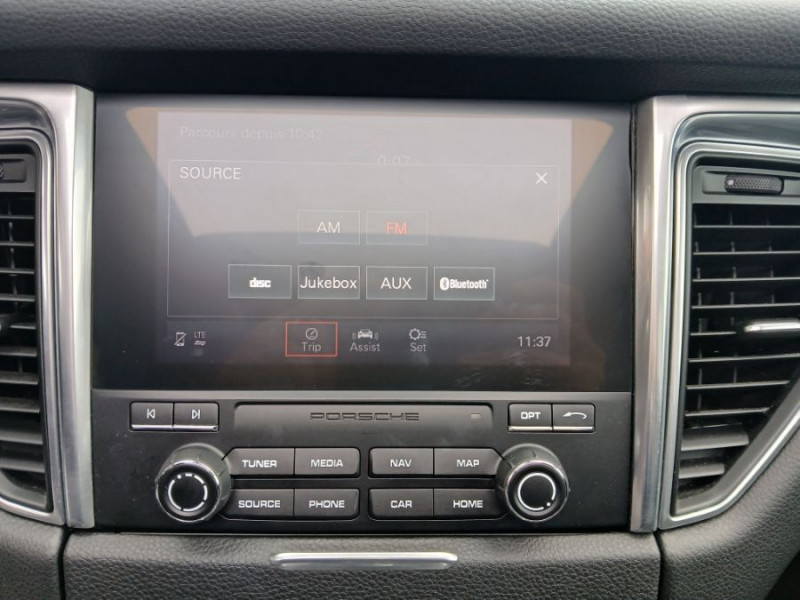 Photo 29 de l'offre de PORSCHE MACAN II 2.0 252 PDK TOE JA20 Camera Bose 1ère Main à 51450€ chez Mérignac auto