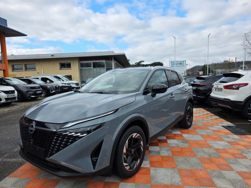 Nissan QASHQAI NEW E POWER 205 N-CONNECTA PACK Confort 190 et Hiver ESSENCE GRIS CERAMIC Neuf à vendre