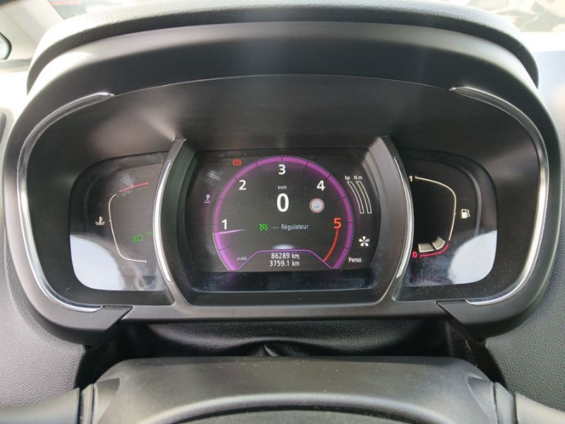 Photo 19 de l'offre de RENAULT GRAND SCENIC IV 1.6 DCI 130 BVM6 INTENS TOIT Pano 7PL Suivi. à 17490€ chez Mérignac auto