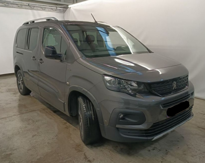 Photo 2 de l'offre de PEUGEOT RIFTER XL LONG 1.5 BlueHDi 100 BVM6 GT LINE 5PL GPS Camera JA17 à 21450€ chez Mérignac auto