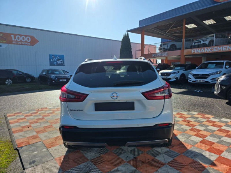 Photo 11 de l'offre de NISSAN QASHQAI 1.6 DCI 130 BVA TEKNA Mi CUIR TOIT Pano SC à 18980€ chez Mérignac auto