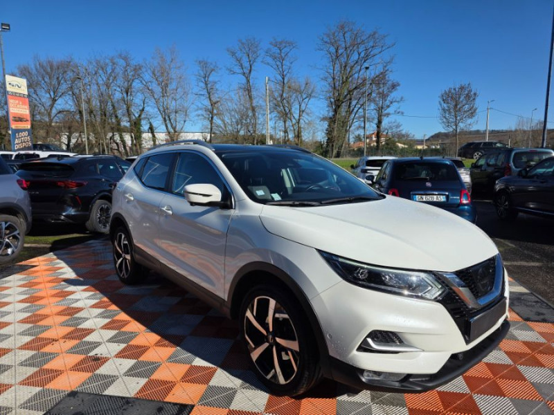 Photo 2 de l'offre de NISSAN QASHQAI 1.6 DCI 130 BVA TEKNA Mi CUIR TOIT Pano SC à 18980€ chez Mérignac auto