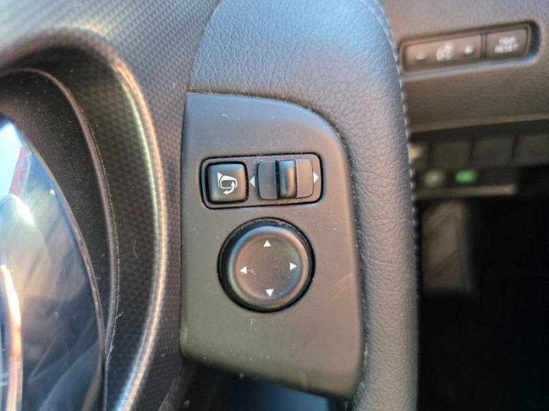 Photo 22 de l'offre de NISSAN QASHQAI 1.6 DCI 130 BVA TEKNA Mi CUIR TOIT Pano SC à 18980€ chez Mérignac auto